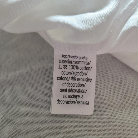 NWT Victoria's Secret white t-shirt size M - Picture 7 of 9